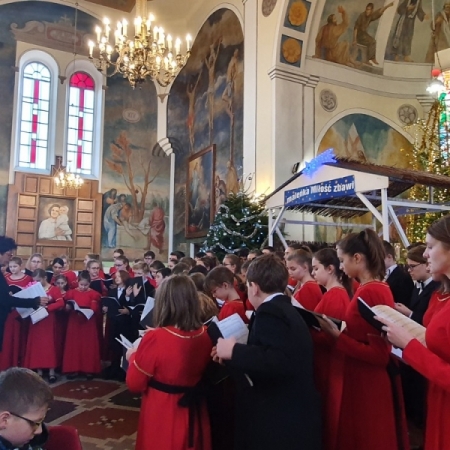 Koncert kolęd w kościele pod wezwaniem św. Jakuba Apostoła w Imielnicy w Płocku 05.01.2020 